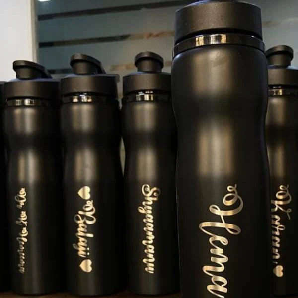 Black Bottle with Engraved Name - Image 4