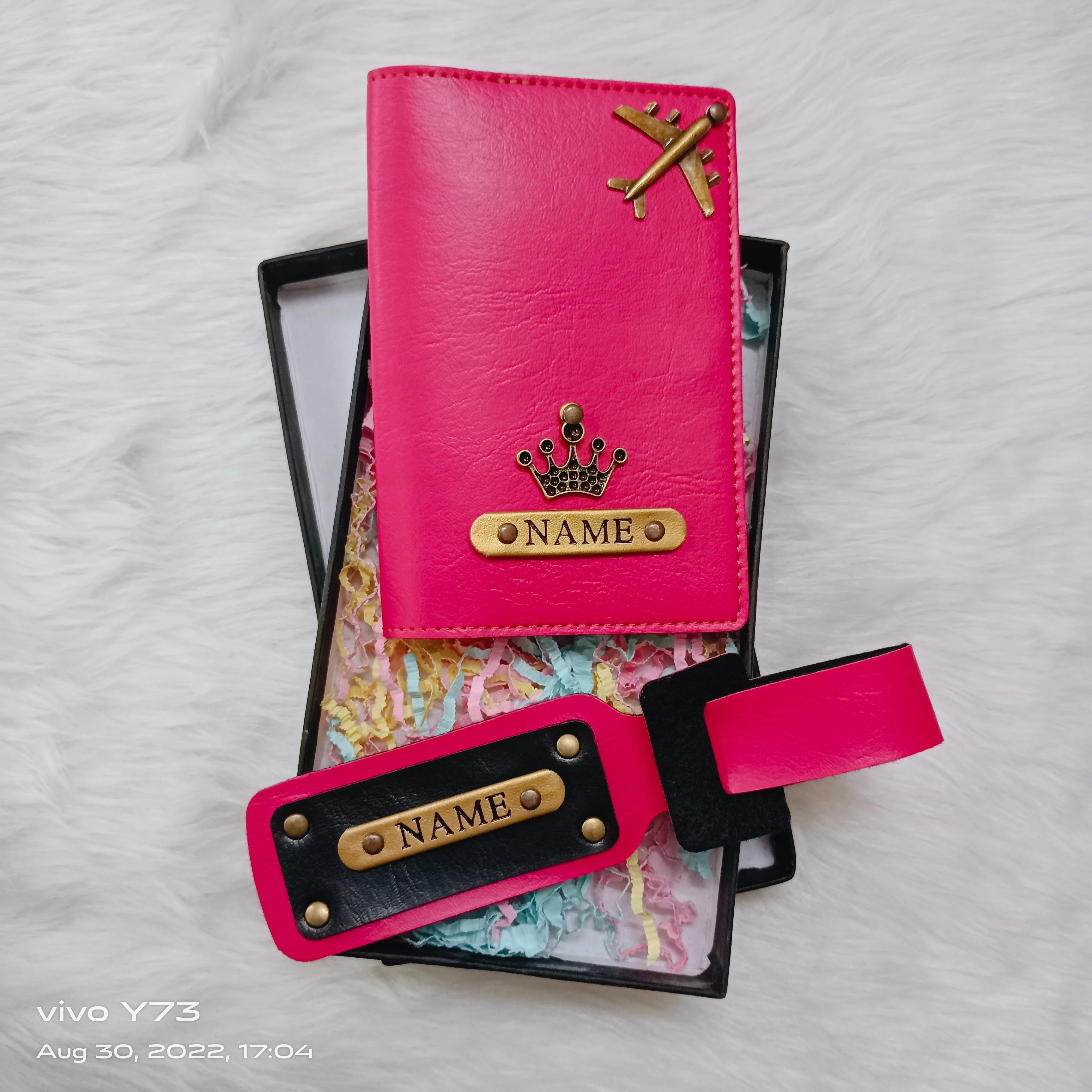 Set of Customised Passport Cover and Luggage Tag - Image 7